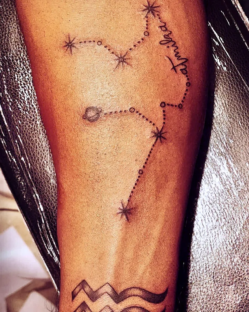 Pop-kiss Tattoo Chandhni Arcade Thrissur tattoo studio Kerala interior