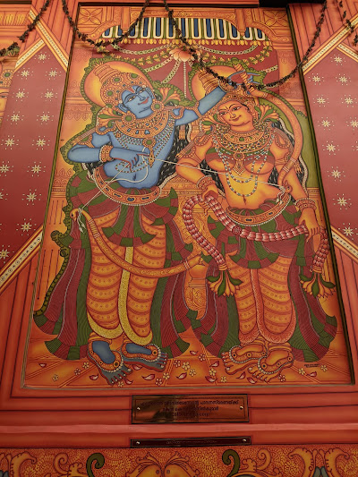 Golden and silver nettipattam on elephants at Koodalmanikyam seeveli