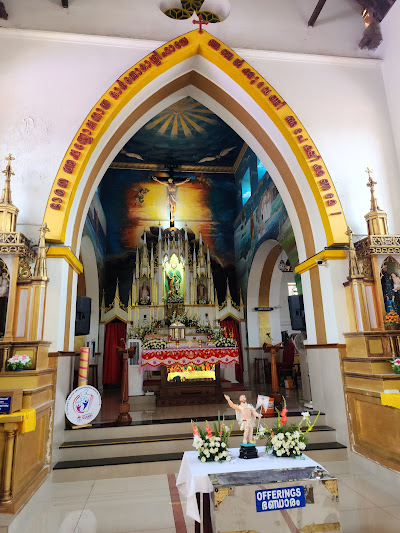 Palayur Mar Thoma Church – Ancient Syro-Malabar Catholic architecture