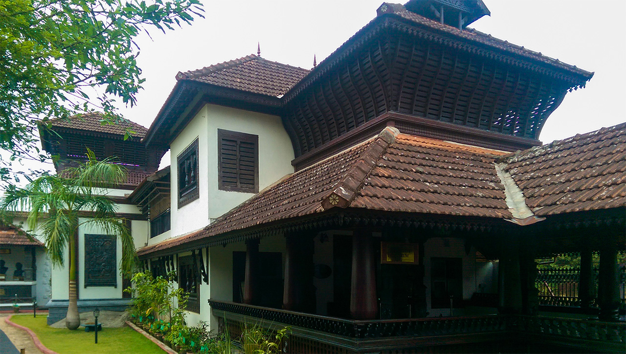 Ayurveda treatment diorama in Vaidyaratnam